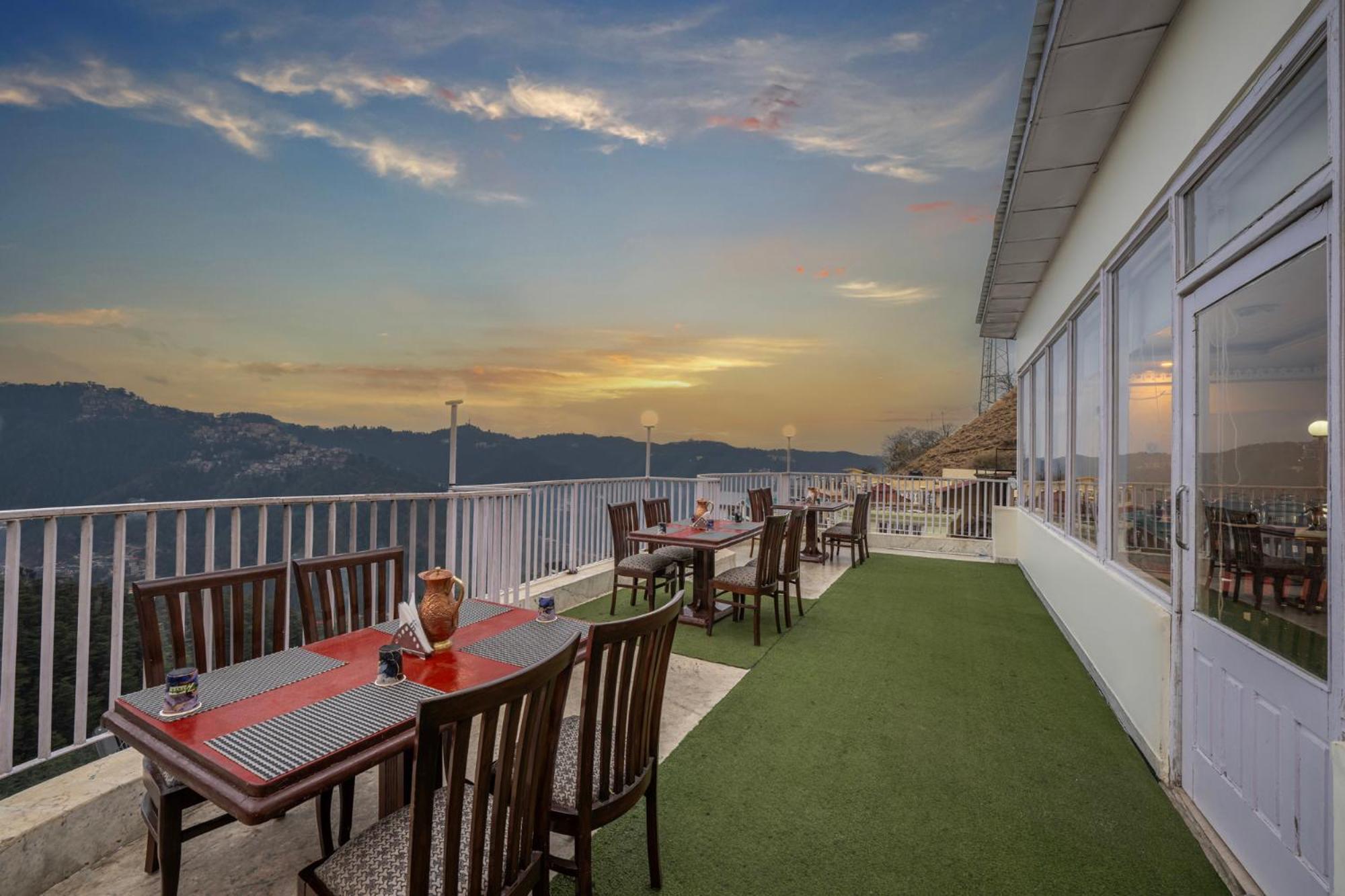 Seven Hills Shimla By Him Haults Hospitality Aparthotel ภายนอก รูปภาพ